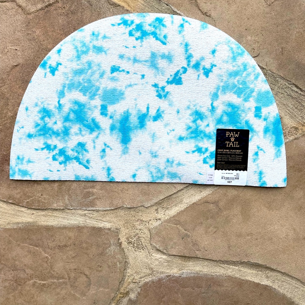 Paw & Tail Tie Dye Pet Feeding Mat